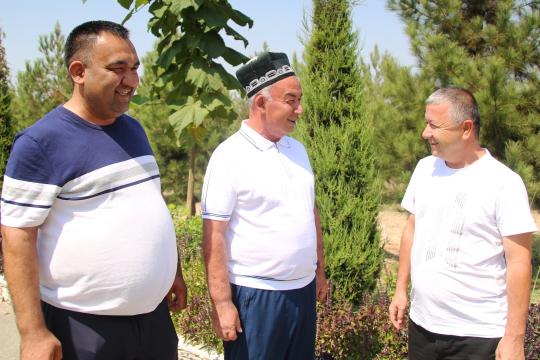 ШУҲРАТ  АКАНИНГ  “ШУҲРАТ”И