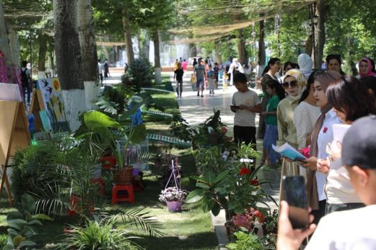 ГУЛЛАР ВА ҚУШЛАР БАЙРАМИ